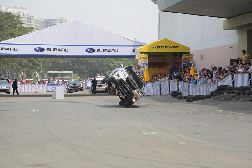 M&#224;n biểu diễn drift đỉnh cao của kỷ lục gia Russ Swift tại VMS 2019 - Ảnh 4