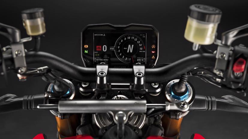 Ngắm mẫu motorbike “dư sức” đ&#225;nh bại supercar - Ảnh 3