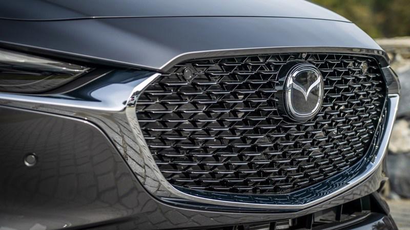 Mazda đang muốn định vị là một thương hiệu xe sang. Ảnh: The Motormuse