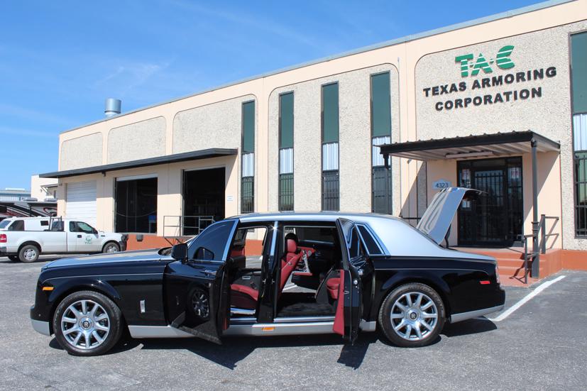 Một chiếc Rolls-Royce bọc thép. Ảnh: Texas Armoring Corporation
