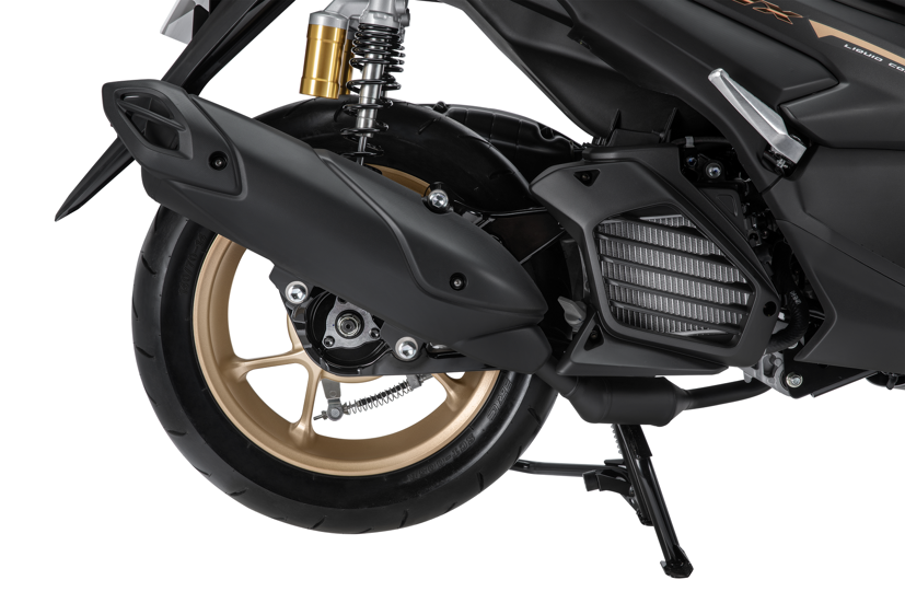 Những điểm nổi bật tr&#234;n xe Yamaha NVX 155cc 2020 vừa ra mắt - Ảnh 3