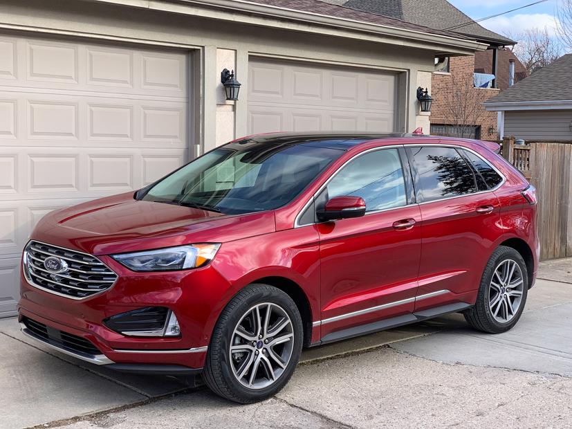 Bắt đầu từ năm tới, Ford tuyên bố một số dòng xe sẽ đi kèm màn hình cảm ứng 12 và 15 inch.