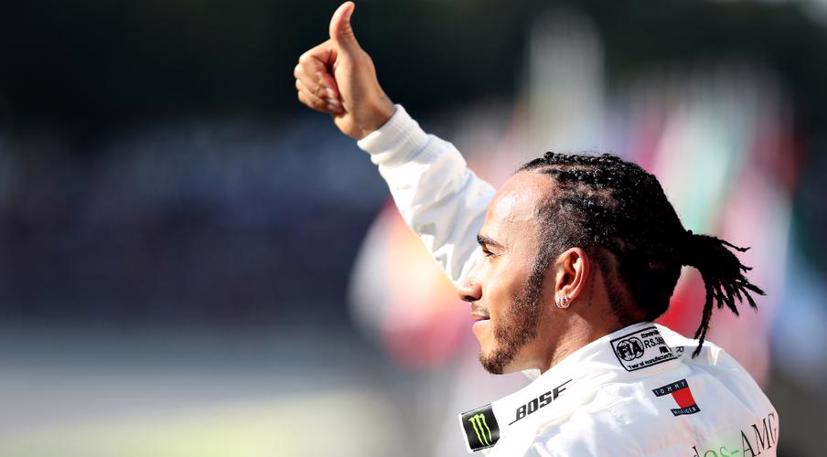 Lewis Hamilton là tay đua xuất sắc nhất của F1