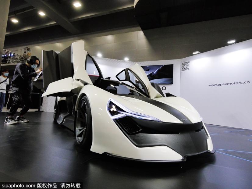 Những mẫu xe nổi bật tại Triển l&#227;m &#244; t&#244; Quảng Ch&#226;u, Trung Quốc&#160; - Ảnh 6