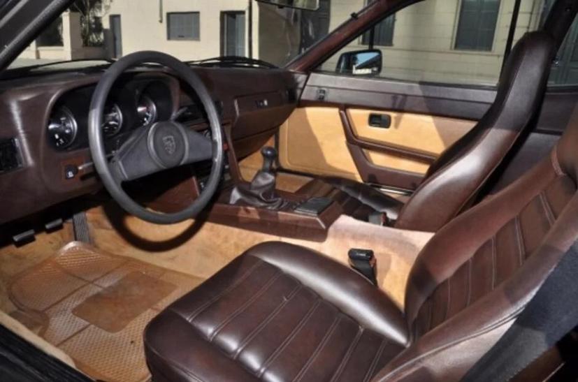 Những chiếc &#244; t&#244; trong cuộc đời huyền thoại b&#243;ng đ&#225; Diego Maradona - Ảnh 4