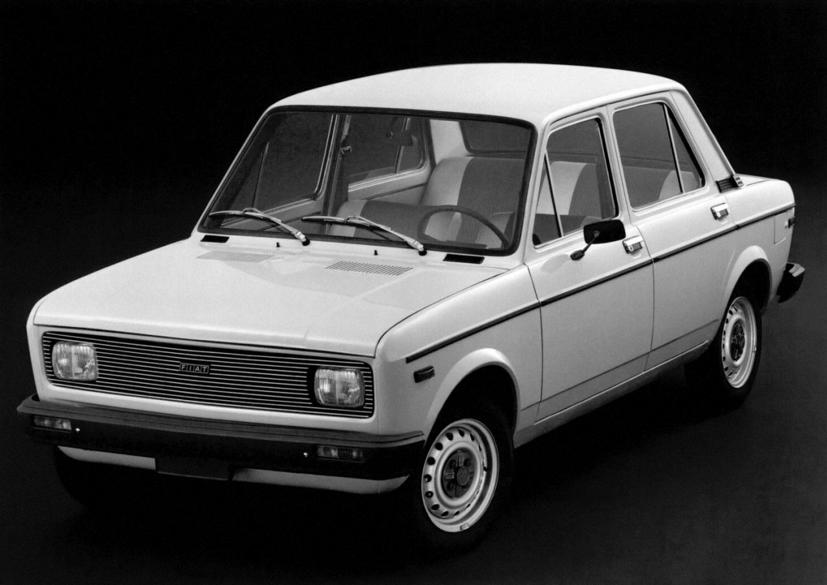 Những chiếc &#244; t&#244; trong cuộc đời huyền thoại b&#243;ng đ&#225; Diego Maradona - Ảnh 5