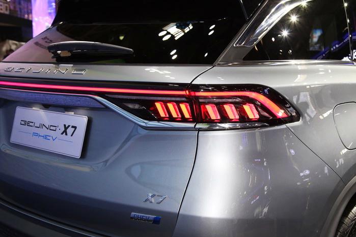 Beijing X7 hybrid ti&#234;u hao nhi&#234;n liệu chỉ tương đương… xe m&#225;y? - Ảnh 4