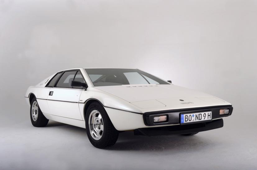 Chiếc xe thể thao Lotus Esprit đời 1976 được trưng bày tại bảo tàng motor quốc gia. Ảnh: Heritage