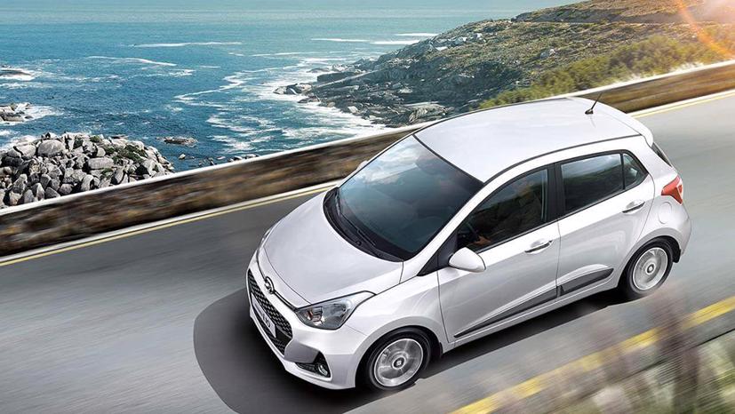 Trong tháng 3/2021, doanh số bán xe của Hyundai Grand i10 đạt 1.293 xe. Grand i10 tiếp tục ngậm ngùi đứng sau mức 1.312 xe của VinFast Fadil trong phân khúc xe hạng A.