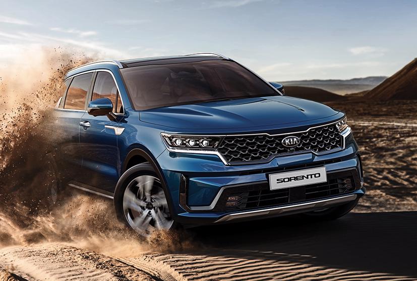 Tại Việt Nam, Kia Sorento 2021 có 2 nhóm phiên bản trang bị động cơ diesel và động cơ xăng.