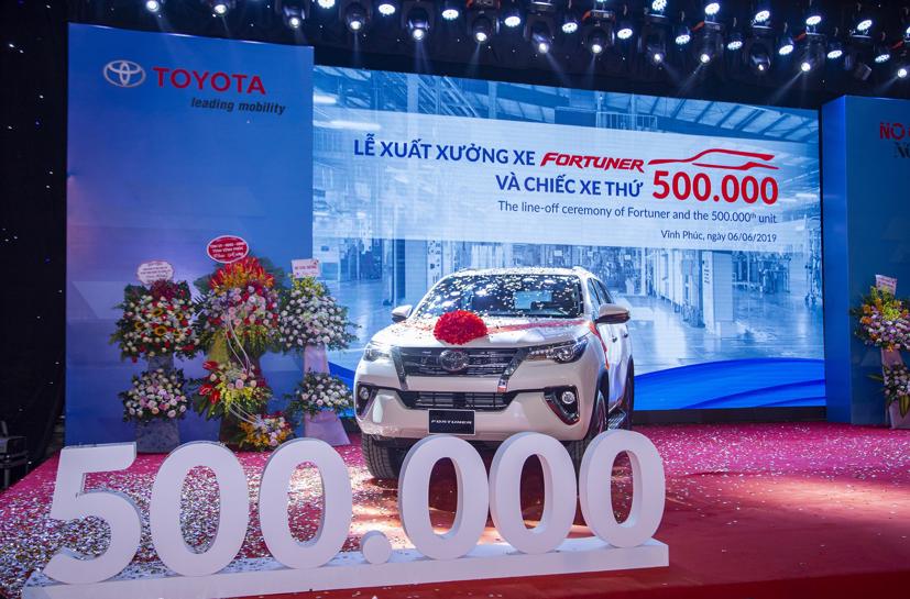Toyota đánh dấu cột mốc xuất xưởng chiếc xe thứ 500.000 tại VIệt Nam trong năm 2019.