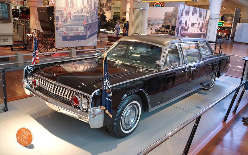 Những mẫu xe sinh ra để phục vụ các nhà lãnh đạo thế giới - Ảnh 4