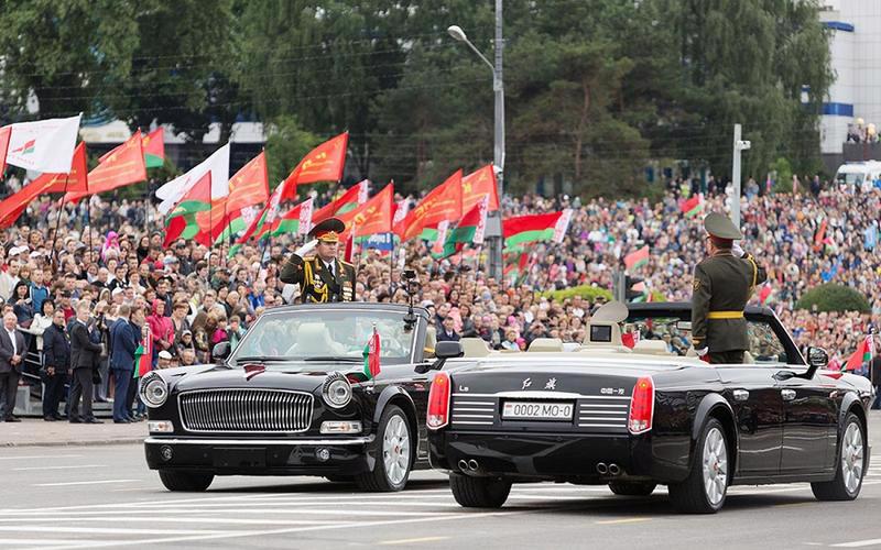 Những mẫu xe sinh ra để phục vụ các nhà lãnh đạo thế giới - Ảnh 14