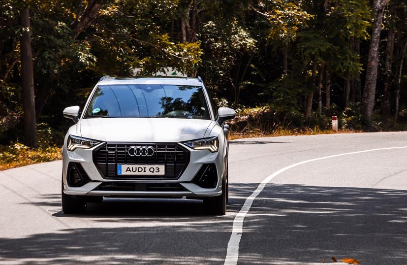 Audi Q3 thế hệ mới sẽ được phân phối tại thị trường Việt Nam với 11 màu sơn khác nhau