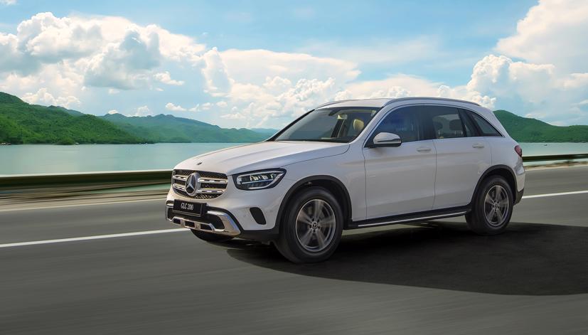 Cận cảnh Mercedes GLC 200 v&#224; GLC 200 4Matic mới 2020 - Ảnh 11