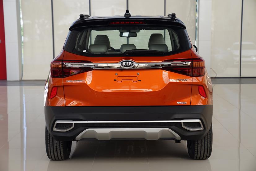 Kia Seltos gi&#225; từ 589 triệu đồng đẹp long lanh, ngập tr&#224;n c&#244;ng nghệ - Ảnh 6