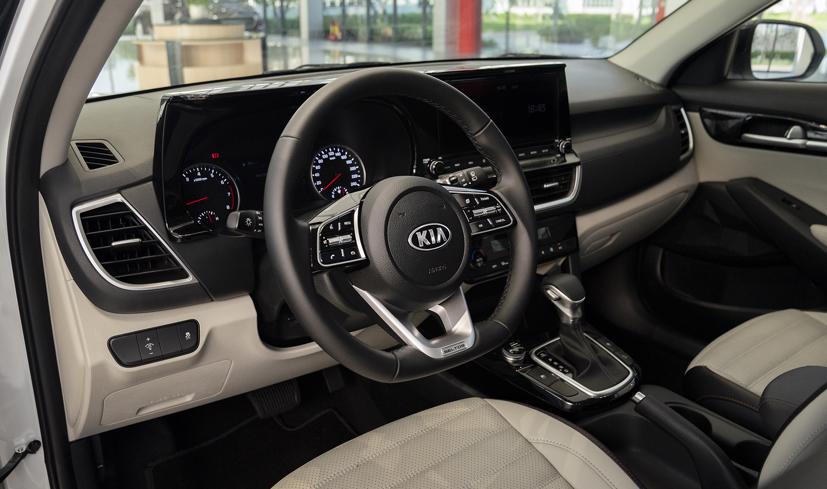 Kia Seltos gi&#225; từ 589 triệu đồng đẹp long lanh, ngập tr&#224;n c&#244;ng nghệ - Ảnh 3