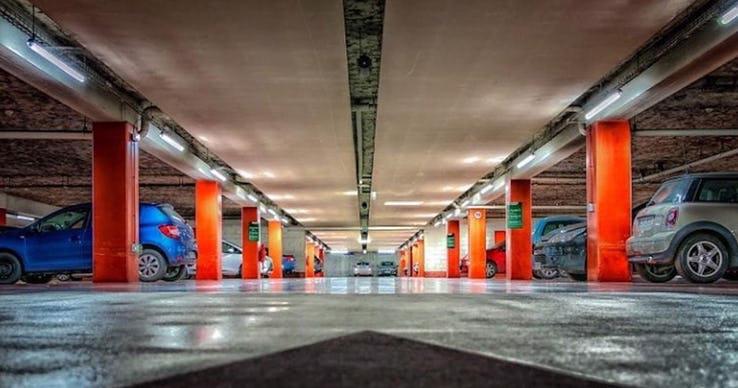 10 chỗ đỗ &#244;t&#244; đắt nhất thế giới - Ảnh 11