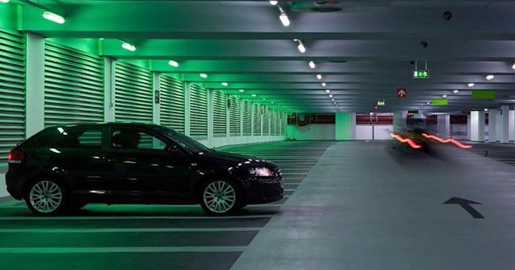 10 chỗ đỗ &#244;t&#244; đắt nhất thế giới - Ảnh 5