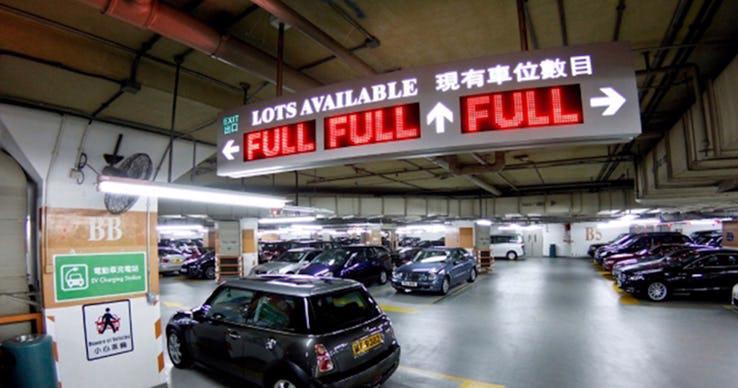 10 chỗ đỗ &#244;t&#244; đắt nhất thế giới - Ảnh 8