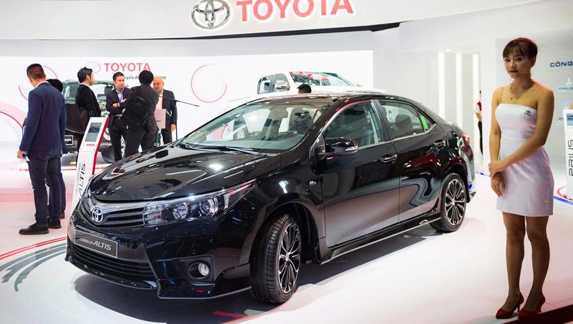 Toyota Corolla Altis cũ hiện đang được giảm tới 180 triệu đồng.