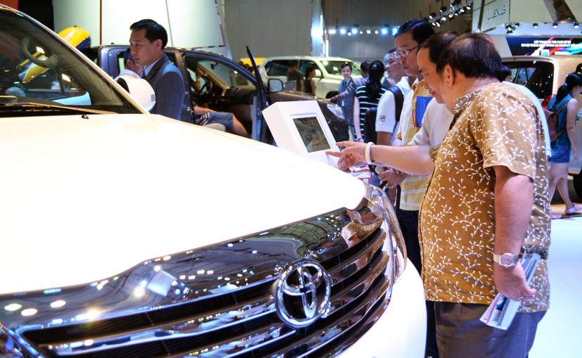 Mức giảm giá lớn như một "món quà" đối với nhiều người tiêu dùng.