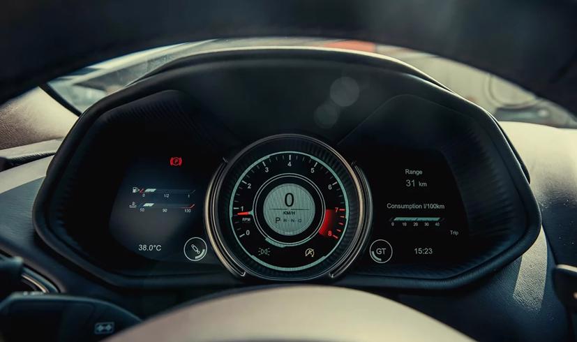 Si&#234;u xe Aston Martin DB11 m&#224;u độc hơn 15 tỷ về Việt Nam - Ảnh 7