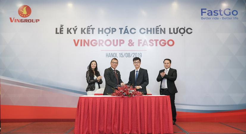Lễ ký kết thỏa thuận hợp tác giữa VinGroup và FastGo.