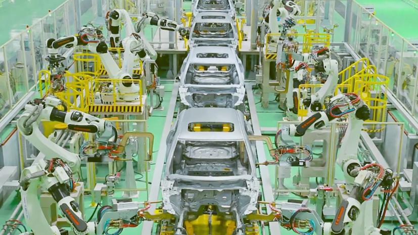 Bên trong nhà máy lắp ráp xe Mazda của tập đoàn Trường Hải.