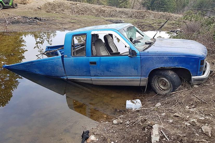 Số phận buồn của những chiếc b&#225;n tải bị bỏ qu&#234;n! - Ảnh 7