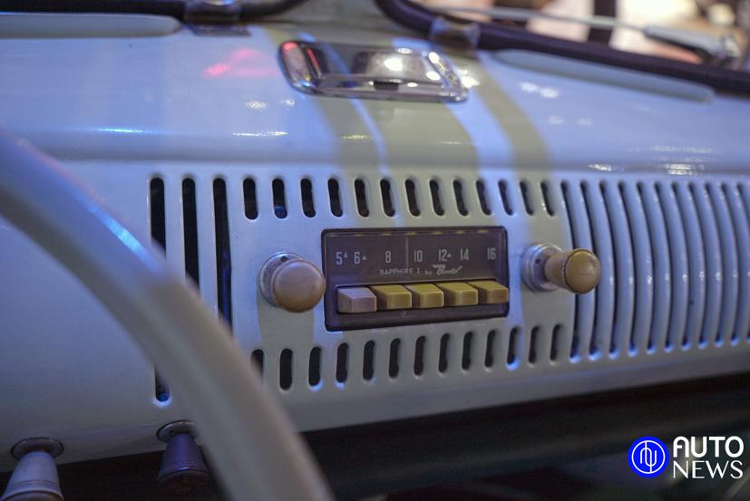 VW Kombi – n&#233;t ho&#224;i cổ ở VMS 2019 - Ảnh 10