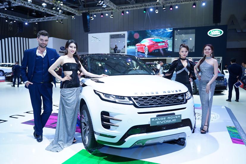 Range Rover Evoque là một ngôi sao sáng của Land Rover tại triển lãm VMS 2019.