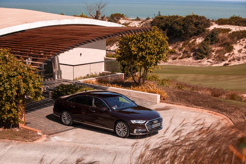 Cận cảnh Audi A8L mới vừa về Việt Nam - Ảnh 19