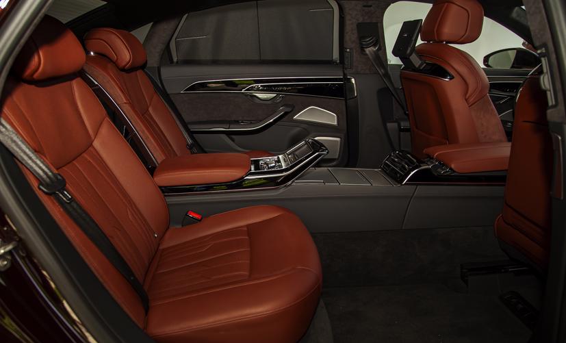 Cận cảnh Audi A8L mới vừa về Việt Nam - Ảnh 12