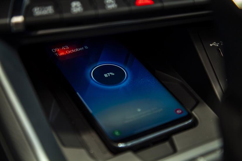 SUV hạng sang cỡ nhỏ Audi Q3 mới có gì hấp dẫn? - Ảnh 11