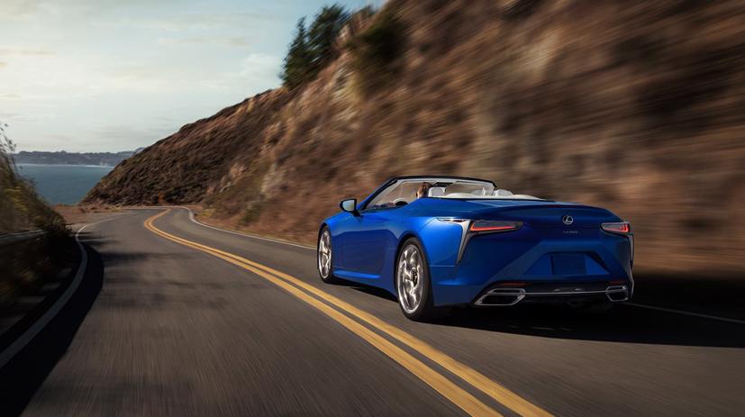 Cận cảnh Lexus LC500 mui trần 2020 sắp b&#225;n ra thị trường - Ảnh 3