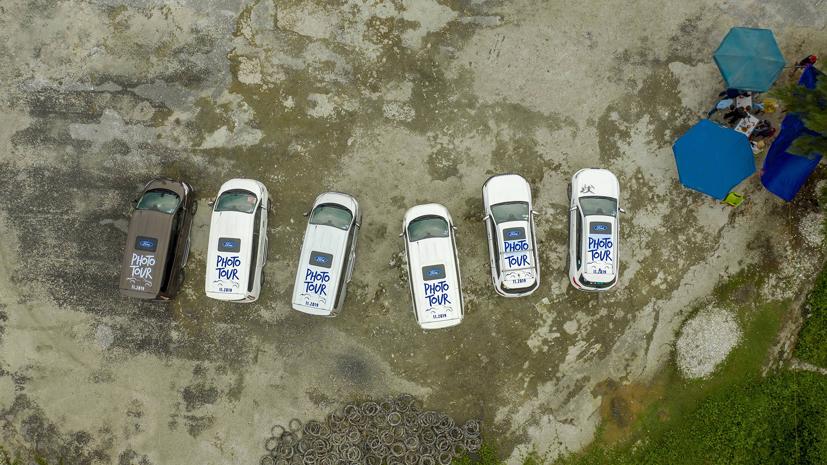 Hành trình đầu tiên của Ford Photo Tour 2019 được thực hiện với 2 mẫu xe Everest và Tourneo.