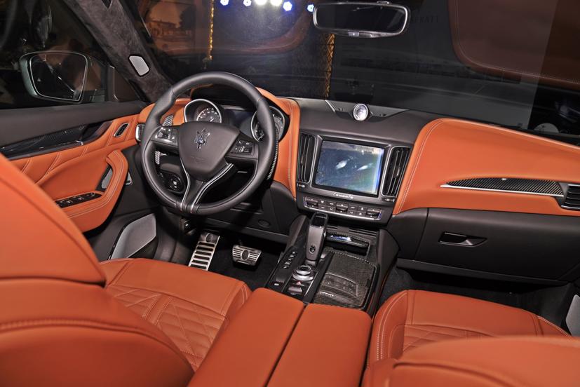 Phi&#234;n bản mạnh nhất Levante Trofeo gi&#225; hơn 14 tỷ đồng - Ảnh 3