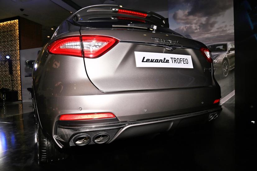 Phi&#234;n bản mạnh nhất Levante Trofeo gi&#225; hơn 14 tỷ đồng - Ảnh 2