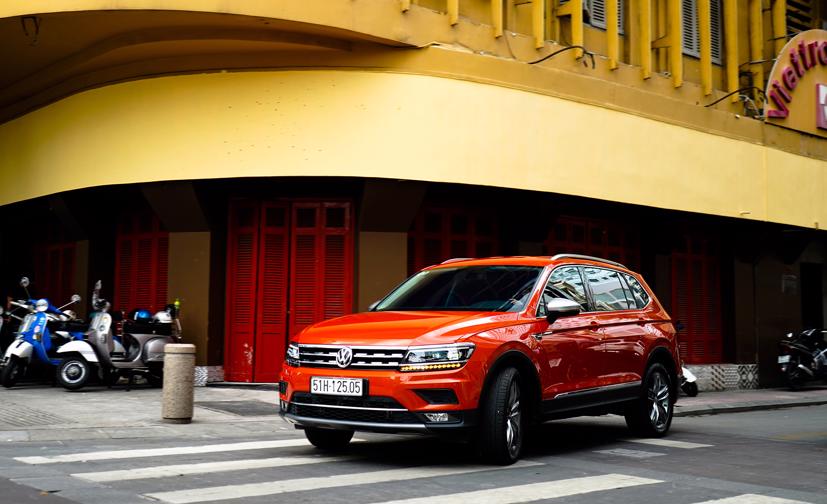 Volkswagen lì xì Tết sớm cho khách mua xe - Ảnh 1